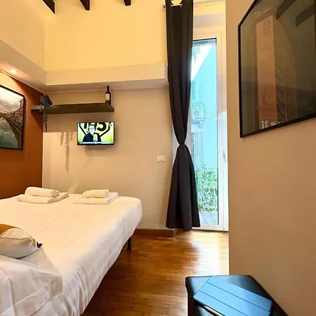 Historic Center Flat- Duomo 10m-m4 Vetra Milan